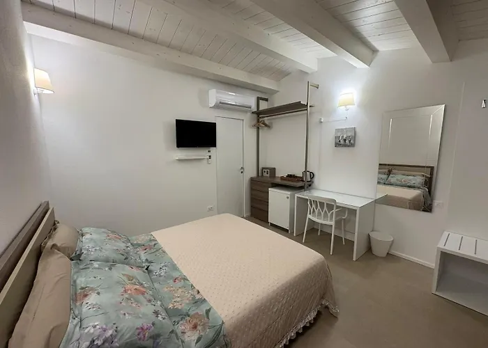 Scossicci Del Sole 3*