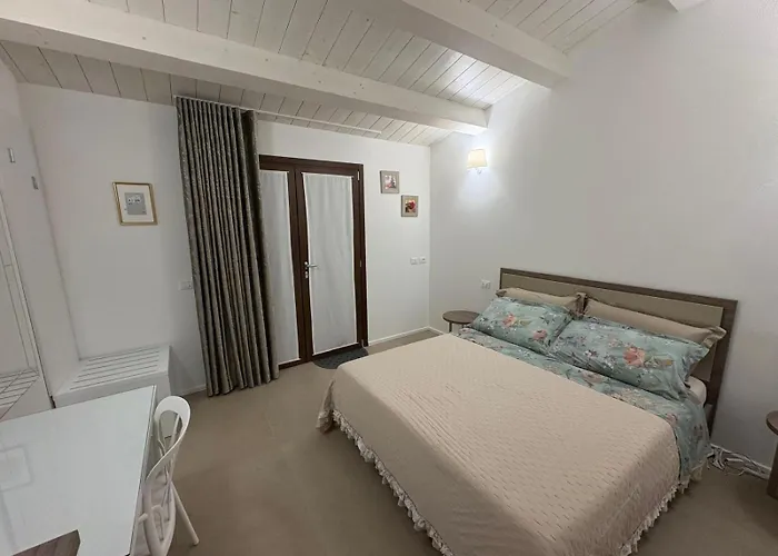 Scossicci Del Sole 住宿加早餐酒店